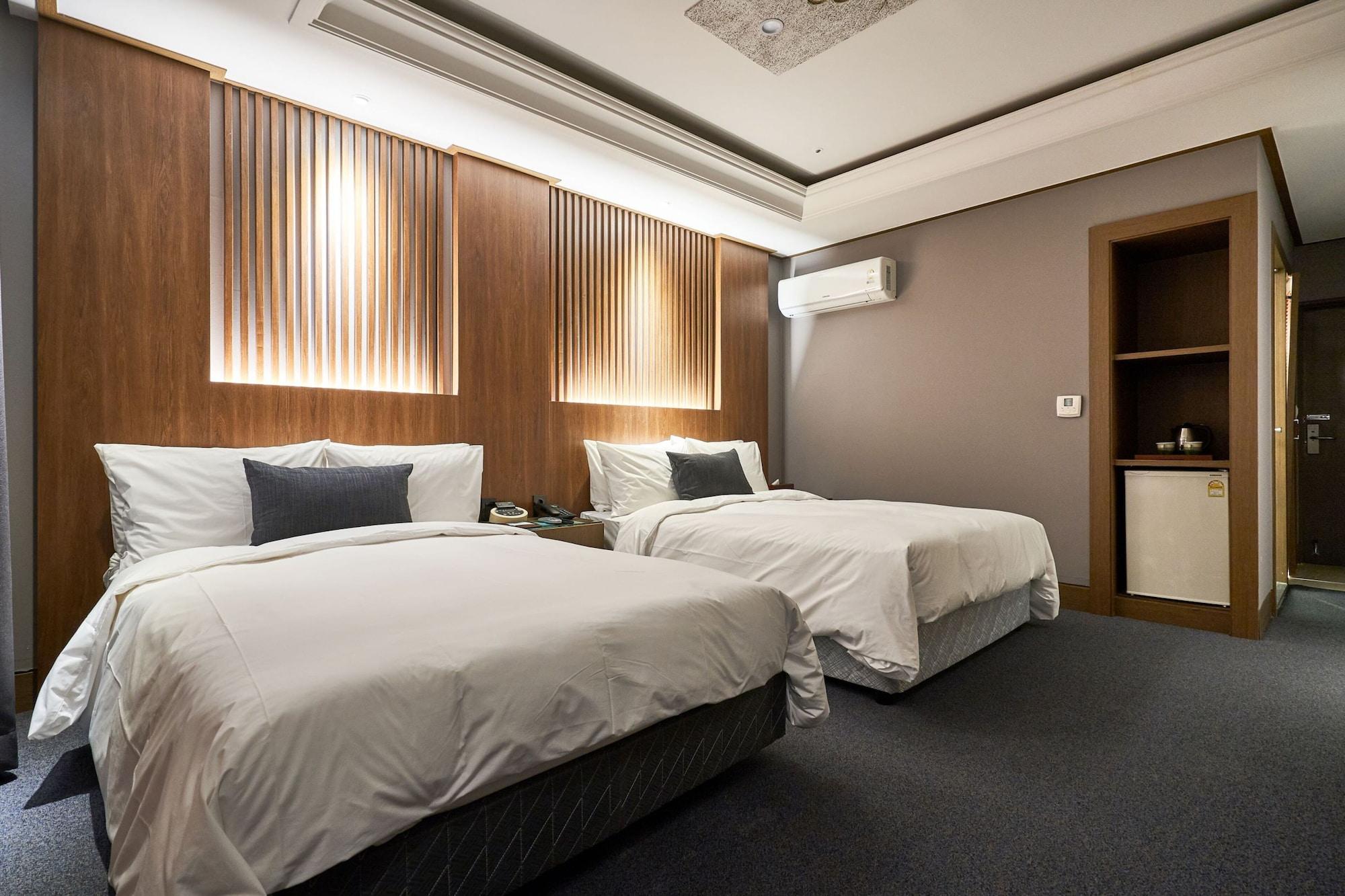 The Koryo Hotel Bucheon Dış mekan fotoğraf