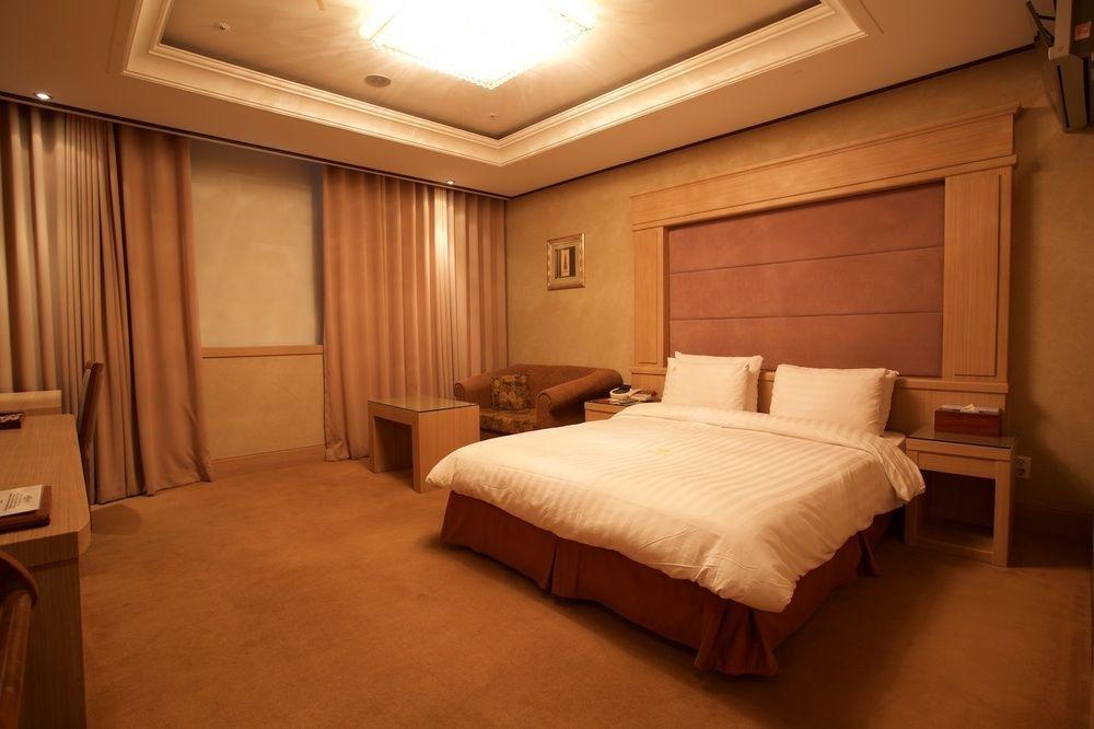 The Koryo Hotel Bucheon Dış mekan fotoğraf